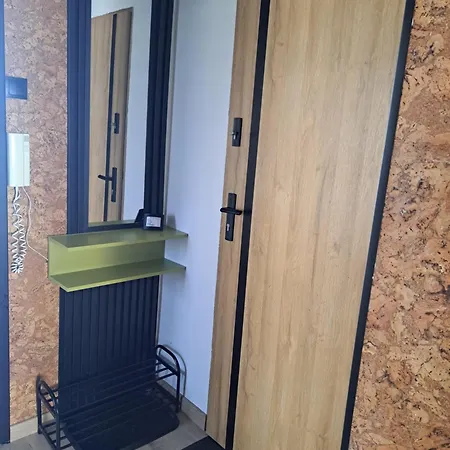 21 Apartment